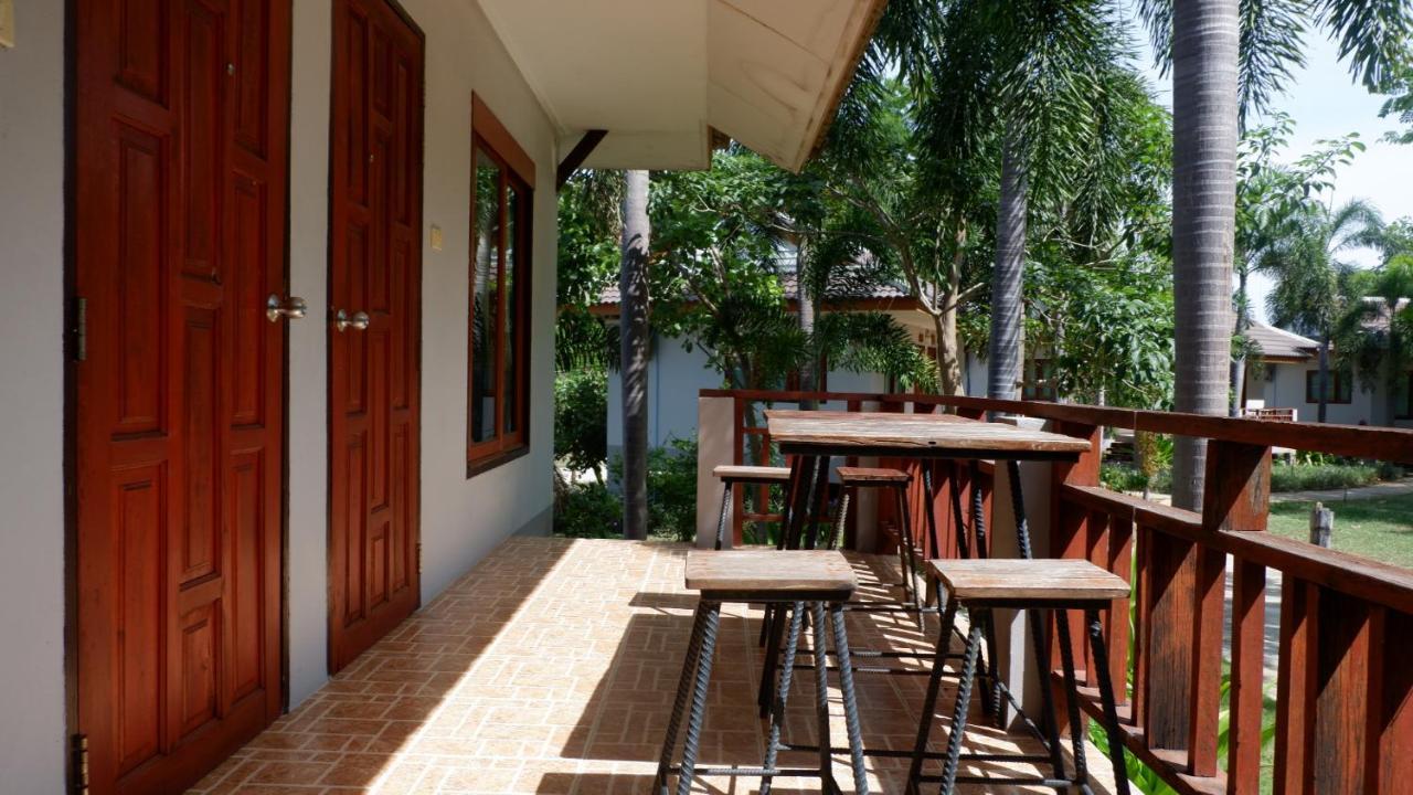 Resort Railumpoo Nakhon Sawan Exteriér fotografie